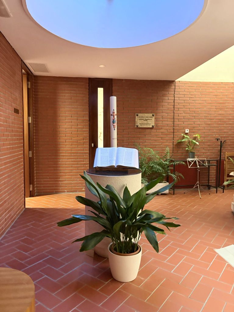Image gallery image